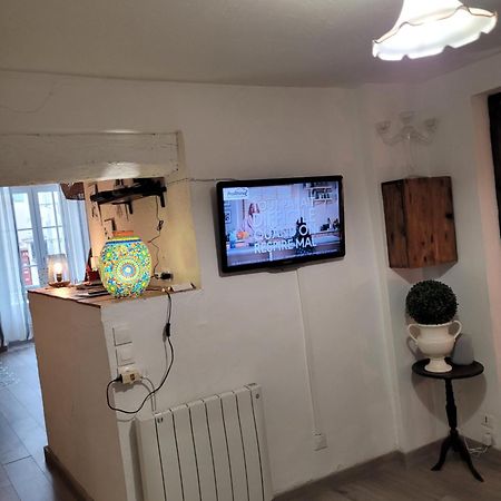 Le Rocher Appartement Cotignac Bagian luar foto