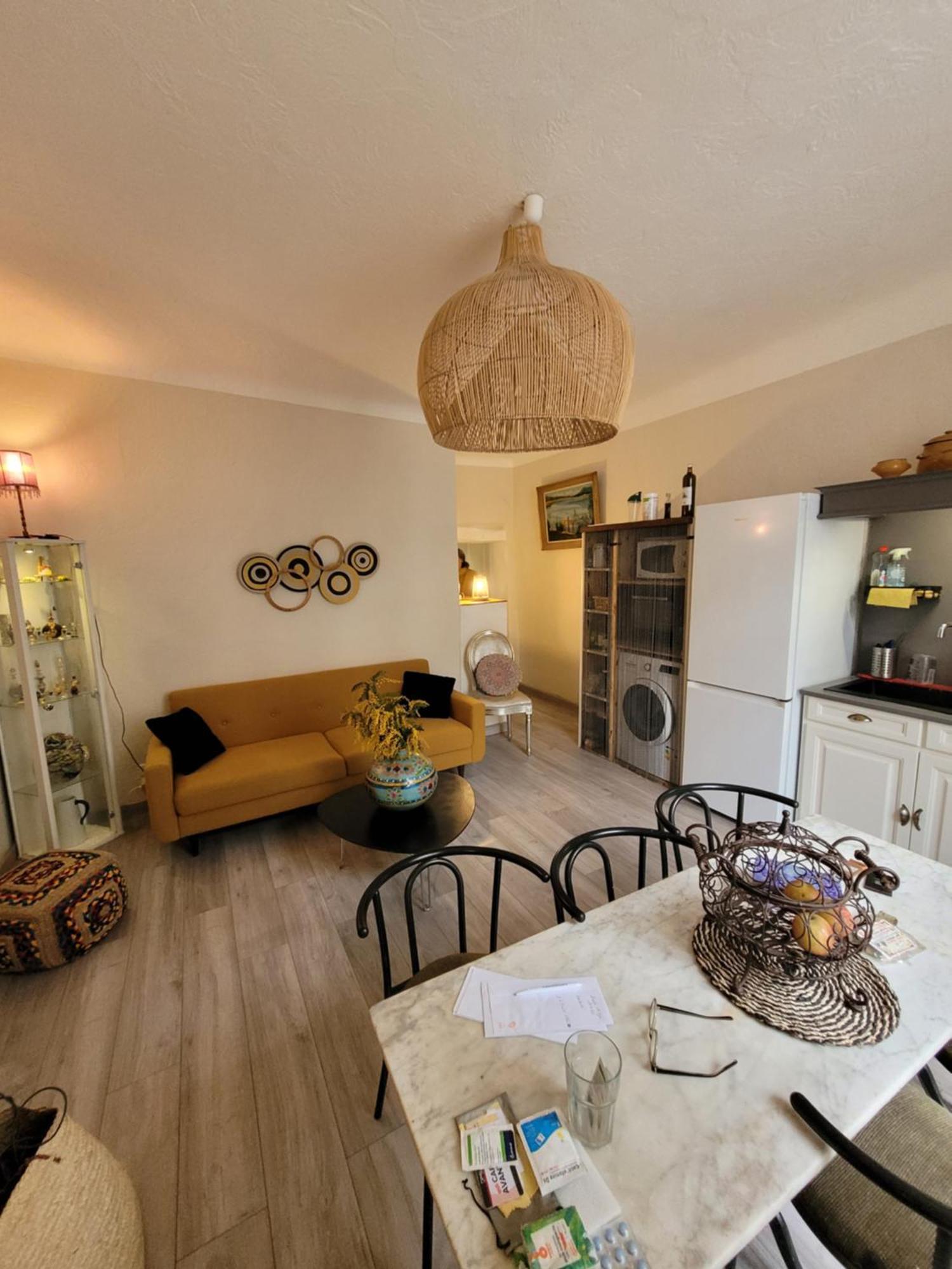 Le Rocher Appartement Cotignac Bagian luar foto
